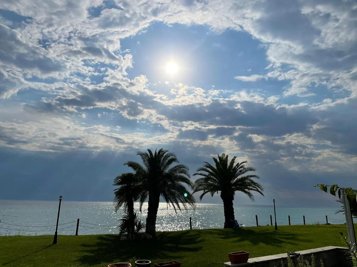 Holiday home Seafront Family Apartment Calypso Skala Fourkas Greece